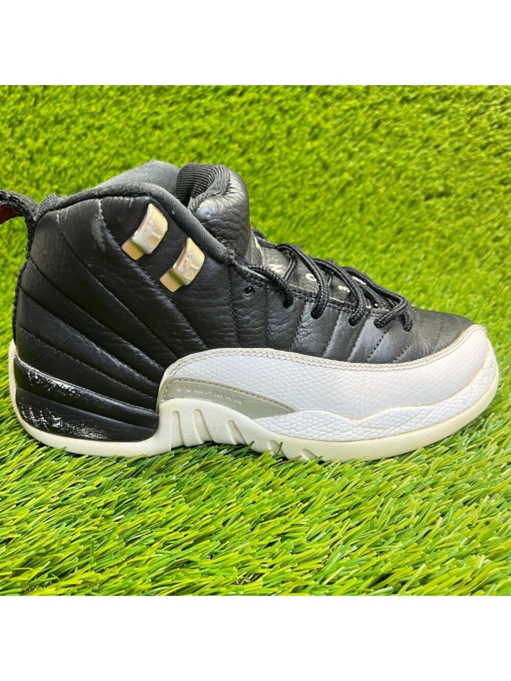 Nike Air Jordan 12 Retro Playoffs Boys Size 4Y Black Athletic Shoes Sneakers